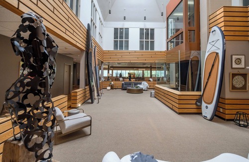 Harcourt Resort | Nomi - 304 King Suite