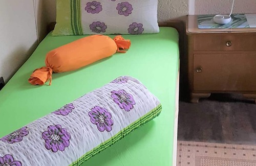 Meissenheim Apartment | Non-smoking apartment for up to 8 people, on the ground floor - Marielies Urlaubstube
