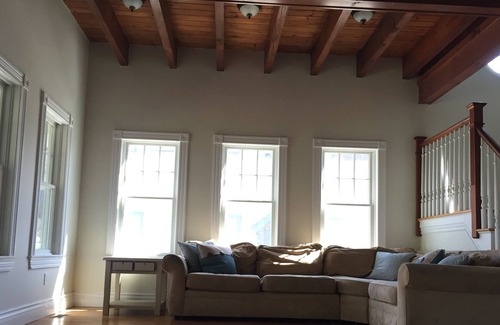 Nonquitt House | Nonquitt Summer Cottage: Comforts of home close to beach, golf, tennis and fun!