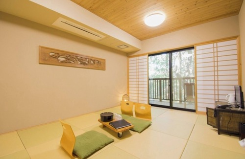 Hata-gun Hotel | Nonsmoking 10 tatami Kyotostyle Japanesestyle room Breakfast included /Shimanto Kōchi