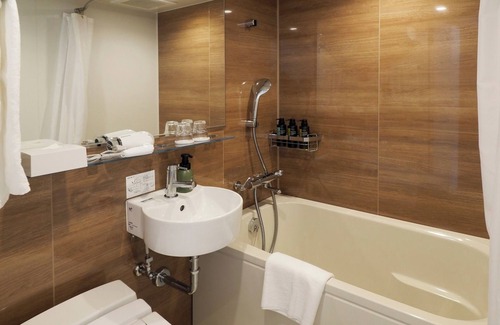 Minatomirai Hotel | NonsmokingDeluxe Room TwinBreakfast includedAccommodation plan/Yokohama Kanagawa