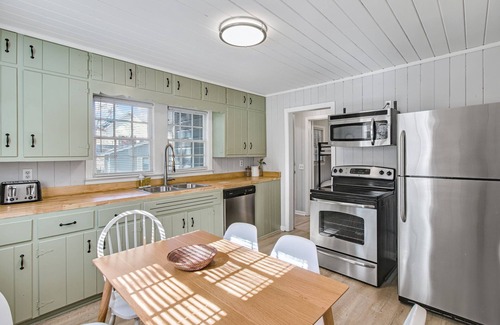 Norcross House | Norcross Adventure 2B Perfect for Group Trips