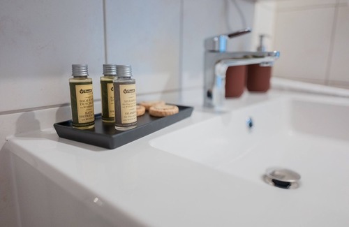 Center Apartment | Nordseeperle, Zentral,balkon, Wifi, Netflix - 5 Min. zur Nordsee