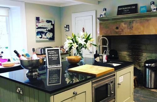 Huddersfield House | Norfolk House YORKSHIRE Award Winning Holiday Home