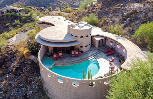 Camelback East House | Norman Lykes House Designed by Frank Lloyd Wright