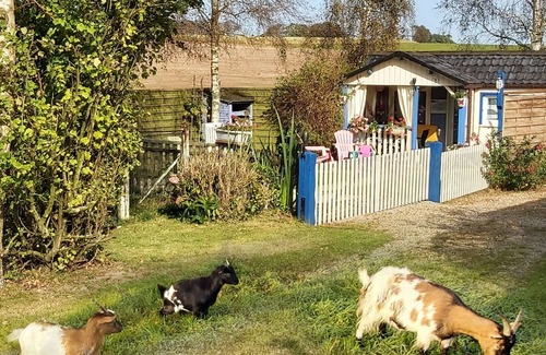 Villainville Cottage | Normandy Getaway, goat 8 km from Etretat, Nature Beaches, gastronomy, dog