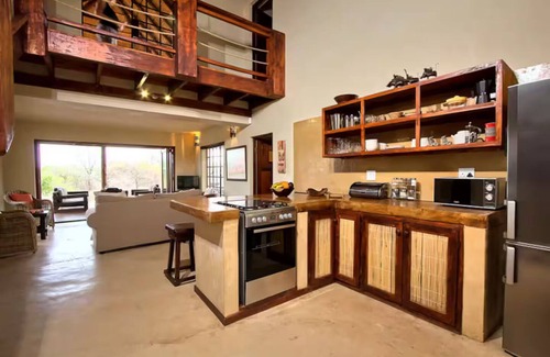 Marloth Park House | Noro Wa Hina, self-catering with Kruger views!
