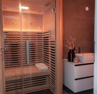 Vesturbær Apartment | NORR, Center Reykjavík, Private Sauna