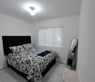 Durban Beachfront Apartment | North beach summer sands holiday apartment