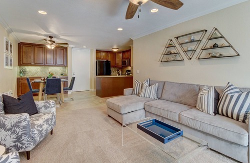 Townsite Condo | North Coast Village Retreat B111 Gated condo w/pool, hot tub, gym, putting green, walk to beach