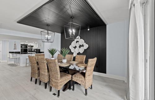 Arcadian Shores House | North Hampton #1606-1607