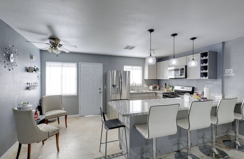 North Las Vegas Cottage | North Las Vegas Hideaway w/Grill < 10 Mi to Strip