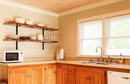Scottsboro House | North Sauty Getaway a Fisherman's Dream