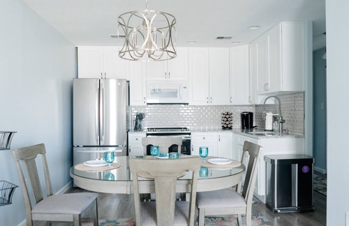 North Wildwood Condo | North Wildwood Condo ~ Ocean views and just steps to the beach and sea wall