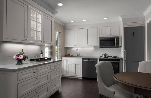 Napa Hotel | Northern California Getaway! 2 Relaxing Suites Next to Trancas Crossing Park!