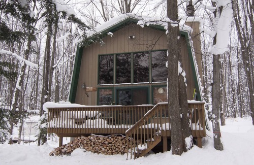 Harbor Springs Ski Chalet | Northern Enclosure Lodge - Four Season Retreat