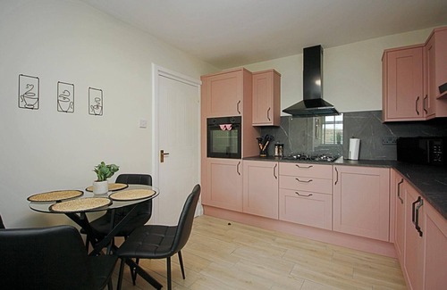 Newcastle-upon-Tyne Apartment | Northern Hideaways, The Nest Ponteland