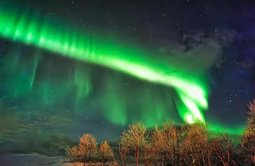 Tromso Apartment | Northern Lights Apt Midtgaard, Kvaløya Tromsø Modern 2BR, Free Parking