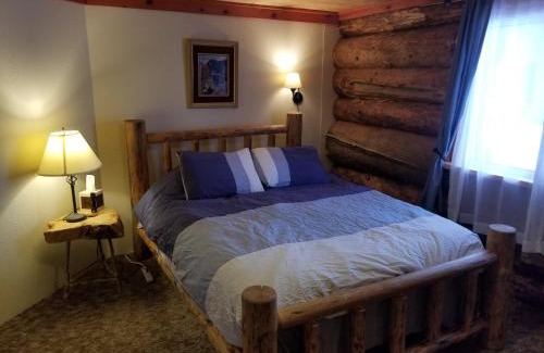 Nenana Hotel | Northern Sky Lodge