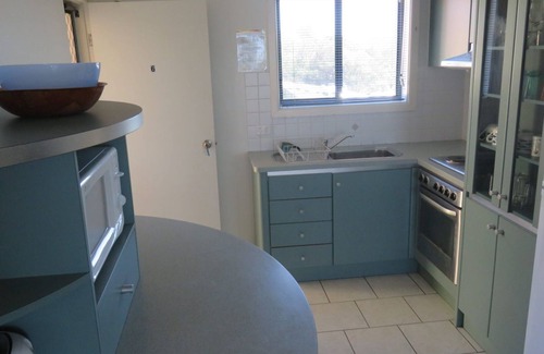South West Rocks Apartment | NORTHPOINT UNIT 6 - 100 METRES TO THE BEACH