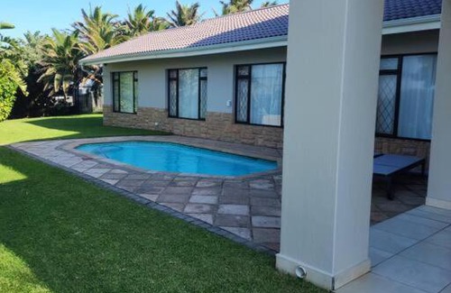 Paddock House | NorthShore Beach House
