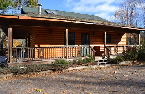 Watersmeet Cabin | Northwoods Cabin on Cisco Chain of Lakes