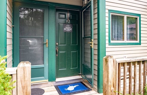 Timberline Condo | Northwoods F2nnNorthwoods F2 - Walk-to-Slope, Remodeled 2025