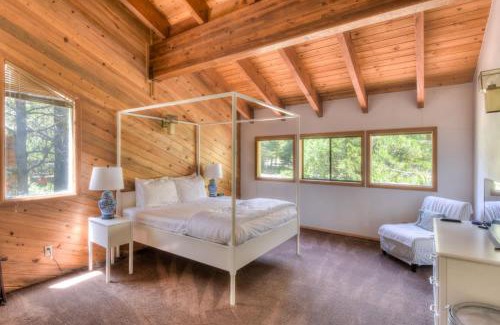 Truckee House | Northwoods Hangout Near Tahoe Donner