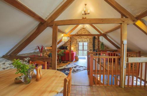 Hawkridge House | Norton