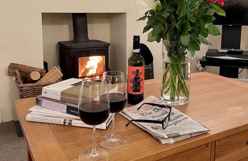 Casterton House | Norwood Cottage