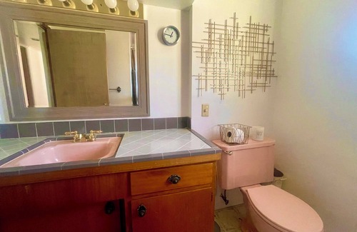 Covington House | Nostalgic Retro Seattle Lake House with King Suite; private dock & lake access