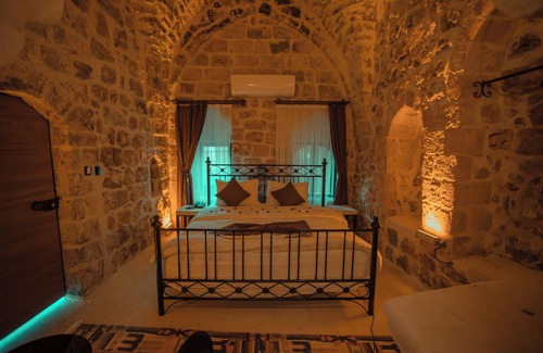 Artuklu Hotel | Nostalji Konağı