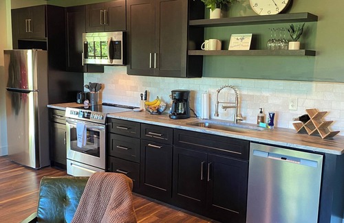 Clayton House | Nothing Short of Magic in Clayton with WiFi, AC