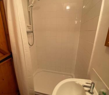 Roussines House | Notre Refuge à Montbroux