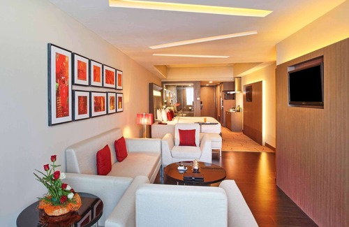 Ahmedabad Hotel | Novotel Ahmedabad