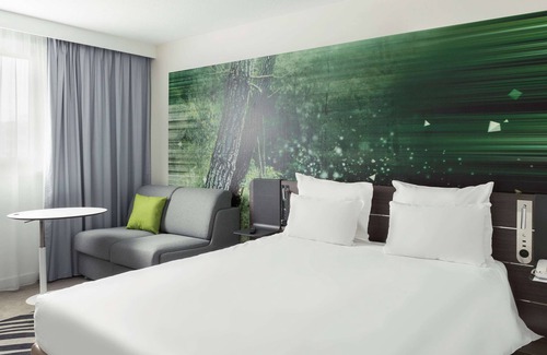Tremblay-les-Gonesse Hotel | Novotel Paris Charles de Gaulle Airport