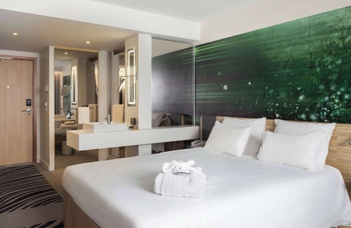 Tremblay-les-Gonesse Hotel | Novotel Paris Charles de Gaulle Airport
