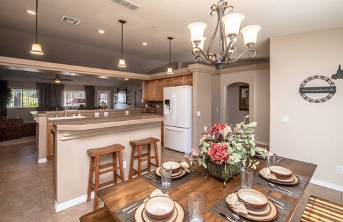 Lake Havasu City House | NOW BOOKING FOR SUMMER & FALL 2025 - BEAUTIFUL HOME !