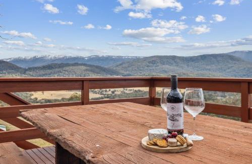 Crackenback House | Nowhere Lodge