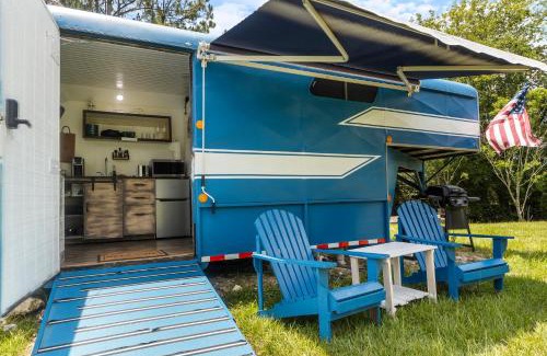 Archer House | NoZaDi classic horse trailer converted into a unique tiny home