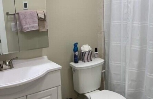 Bayshore - Klatt House | Quiet, comfortable family-sized home with easy access to local attractions!