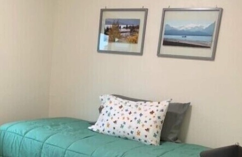 Bayshore - Klatt House | Quiet, comfortable family-sized home with easy access to local attractions!