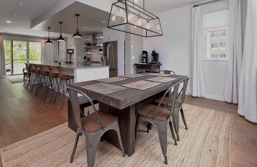 Heart of Missoula House | nTownhome with Stunning Views & Modern Finishes
