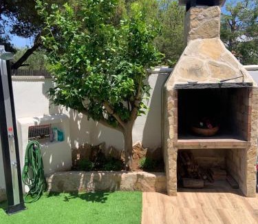 Benicassim Apartment | Nuevo Apartamento Moderno en Benicasim con Terraza y a Minutos de la Playa