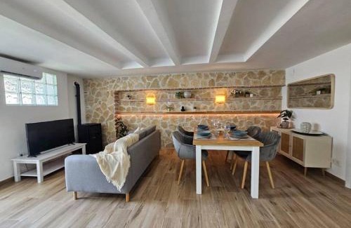 Benicassim Apartment | Nuevo Apartamento Moderno en Benicasim con Terraza y a Minutos de la Playa