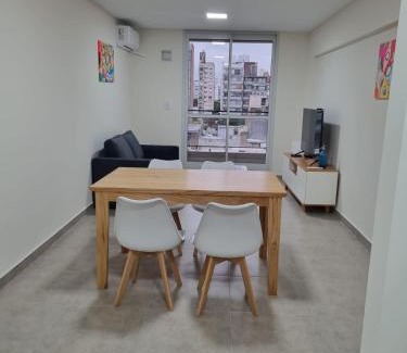 Centro Apartment | Nuevo, Bellísimo, Confort y muy amplio - 2 Dormitorios, uno en Suite - 2 baños y Pileta !