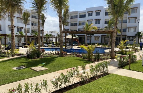 Cerritos Apartment | Nuevo y Muy Bonito Departamento Con Vista a la Alberca - Residencial Almarena I