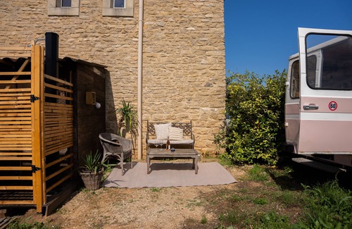 Goult House | Nuit Insolite