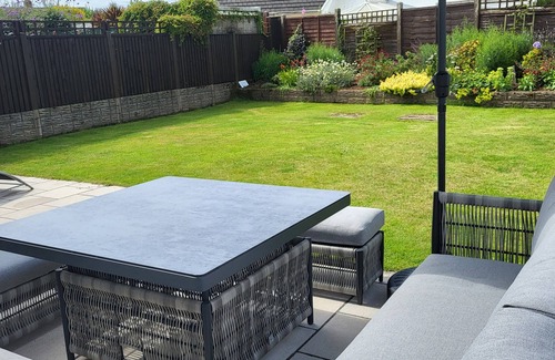 Southgate House | Number 27 - family and dog friendly property with cliff walks and sandy beaches