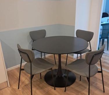 Latina House | - NumberZ - Rooms Apartments and Suites with Wi-Fi and AC